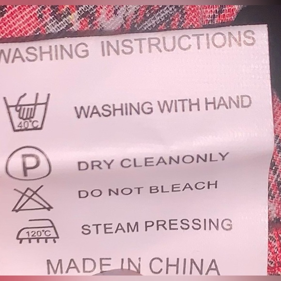 ❥𝚁𝙴𝙳 𝙿𝙻𝙰𝙸𝙳 𝙳𝚁𝙴𝚂𝚂❥ - Picture 4 of 4